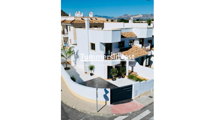 Bungalow · New Build · Cox · San Fernando