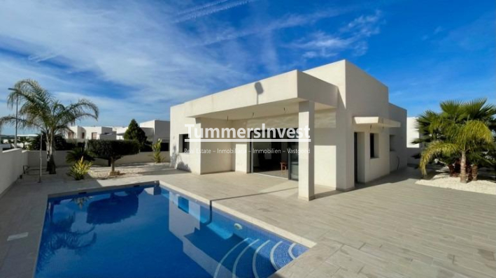 Villa · New Build · Rafal · polideportivo