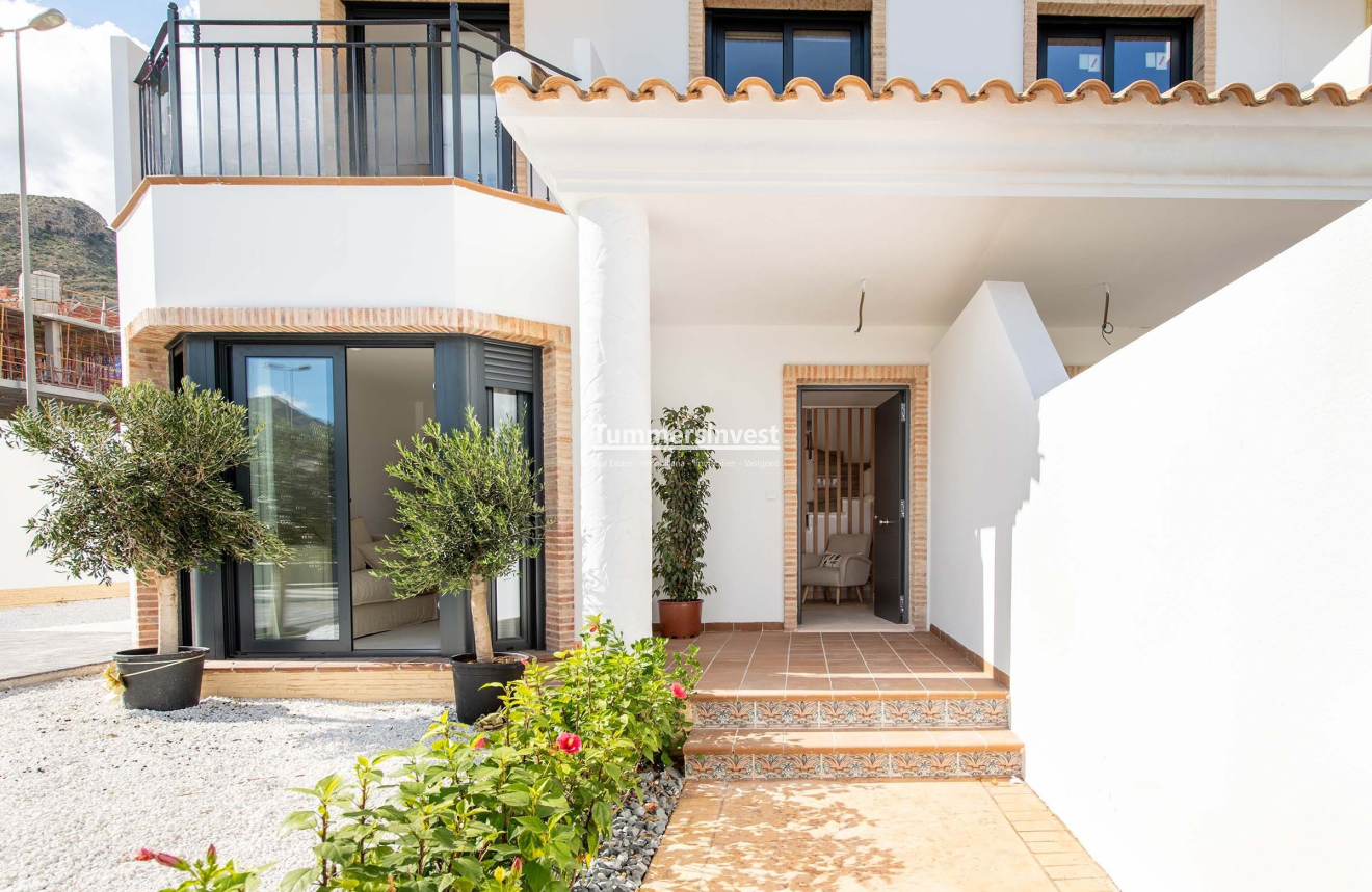 Obra nueva · terraced · Cox