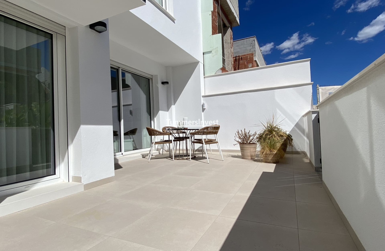 Neue Gebäude · low-bungalow · Pilar de la Horadada