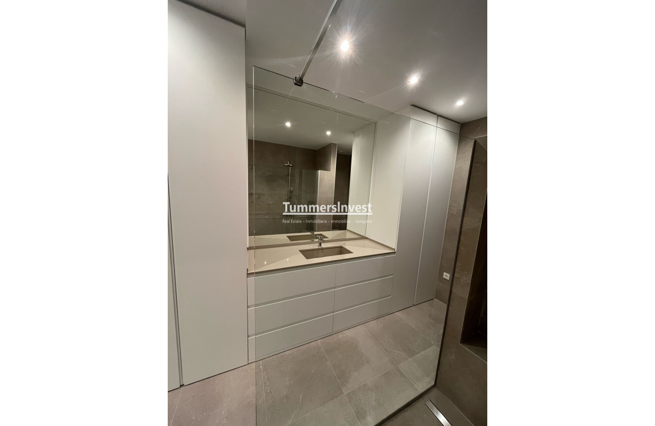 New Build · terraced · La Romana