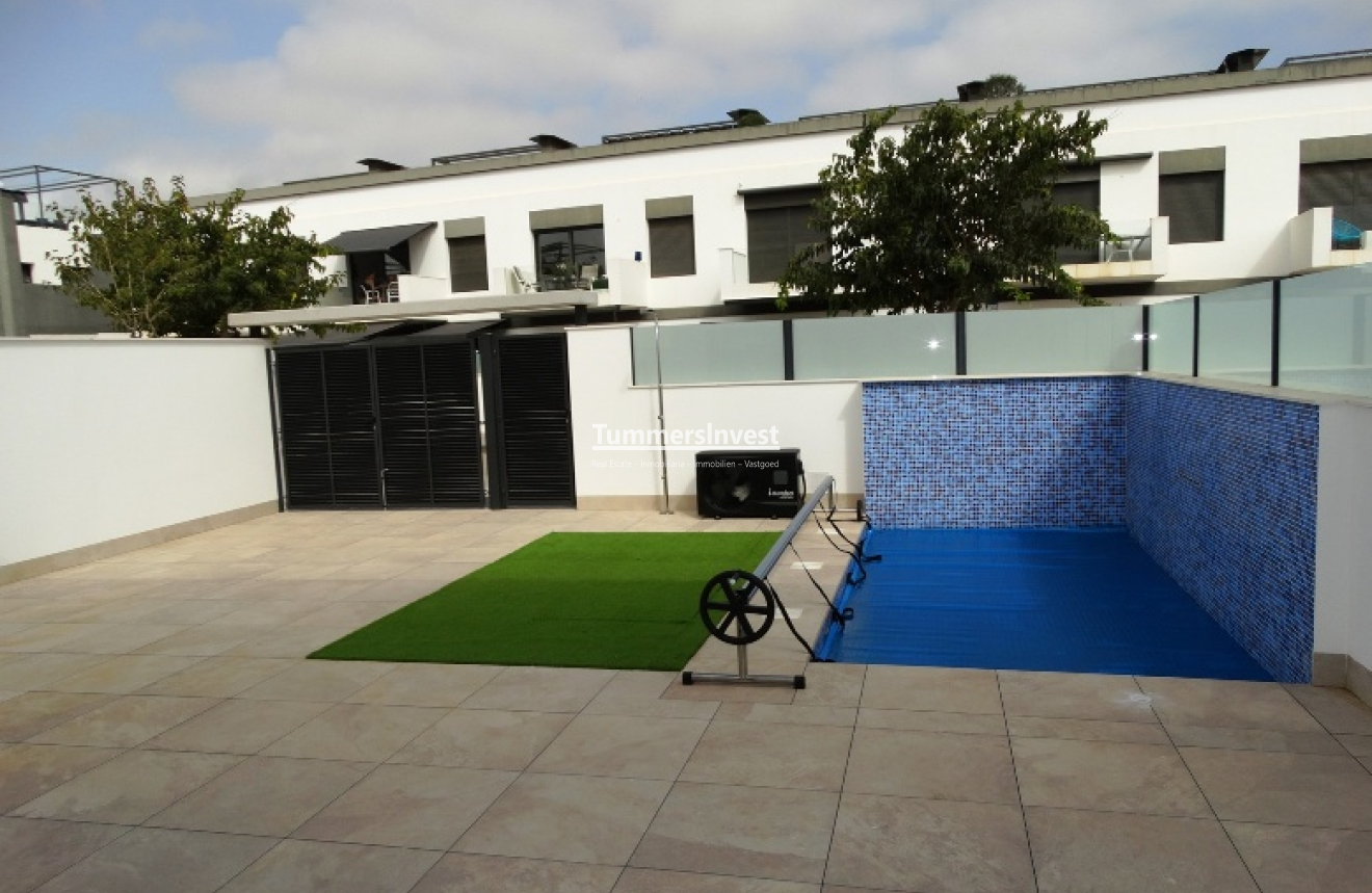 Neue Gebäude · Semi-Detached · Pilar de la Horadada