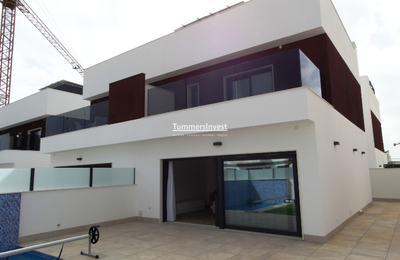 Neue Gebäude · Semi-Detached · Pilar de la Horadada