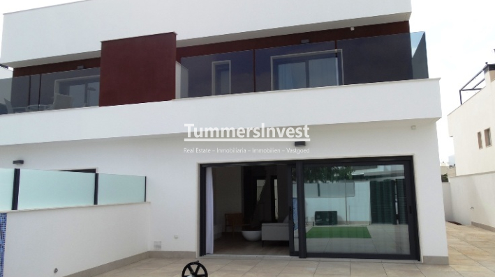 Neue Gebäude · Semi-Detached · Pilar de la Horadada