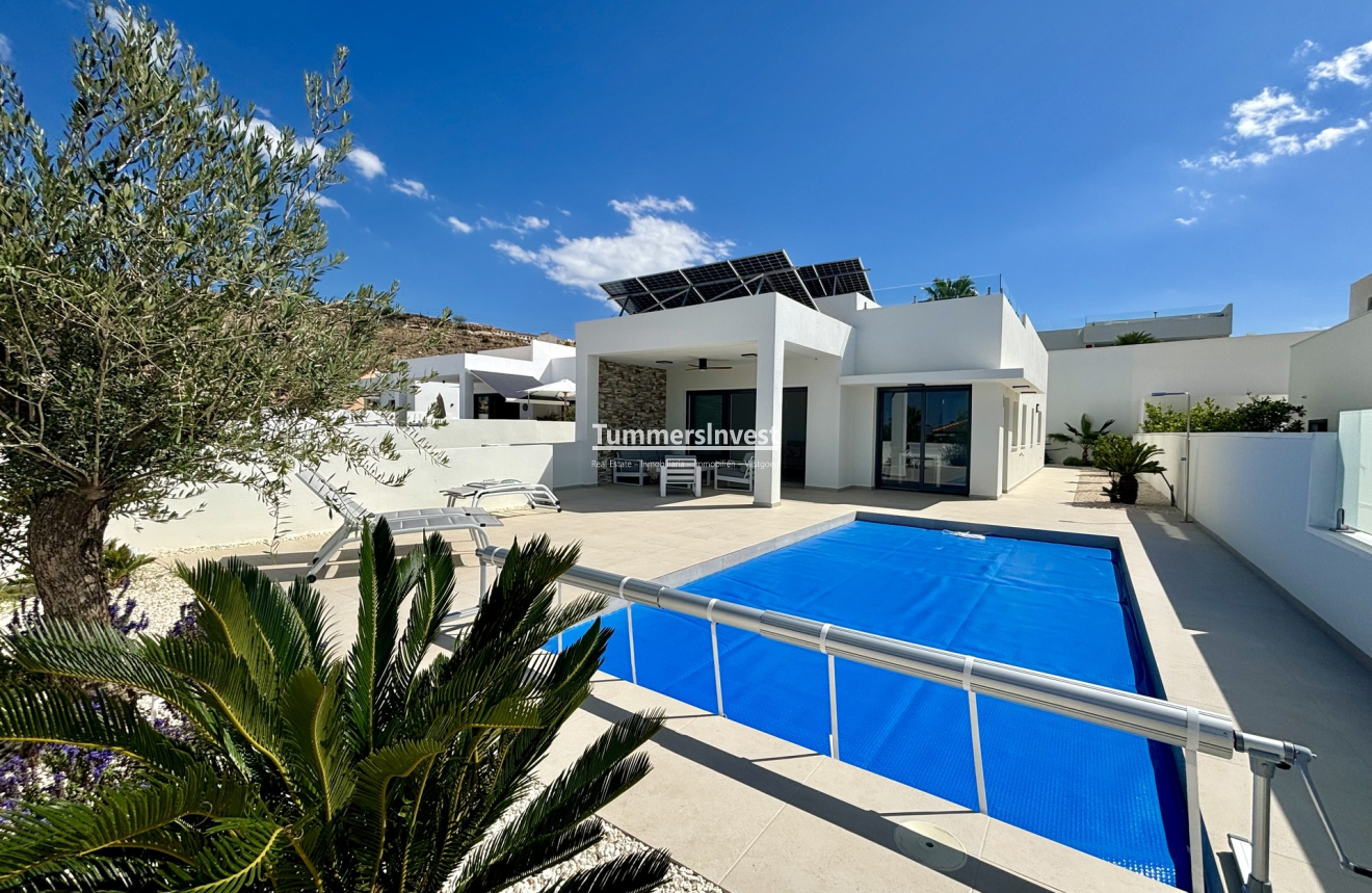 New Build · detached · Benijofar