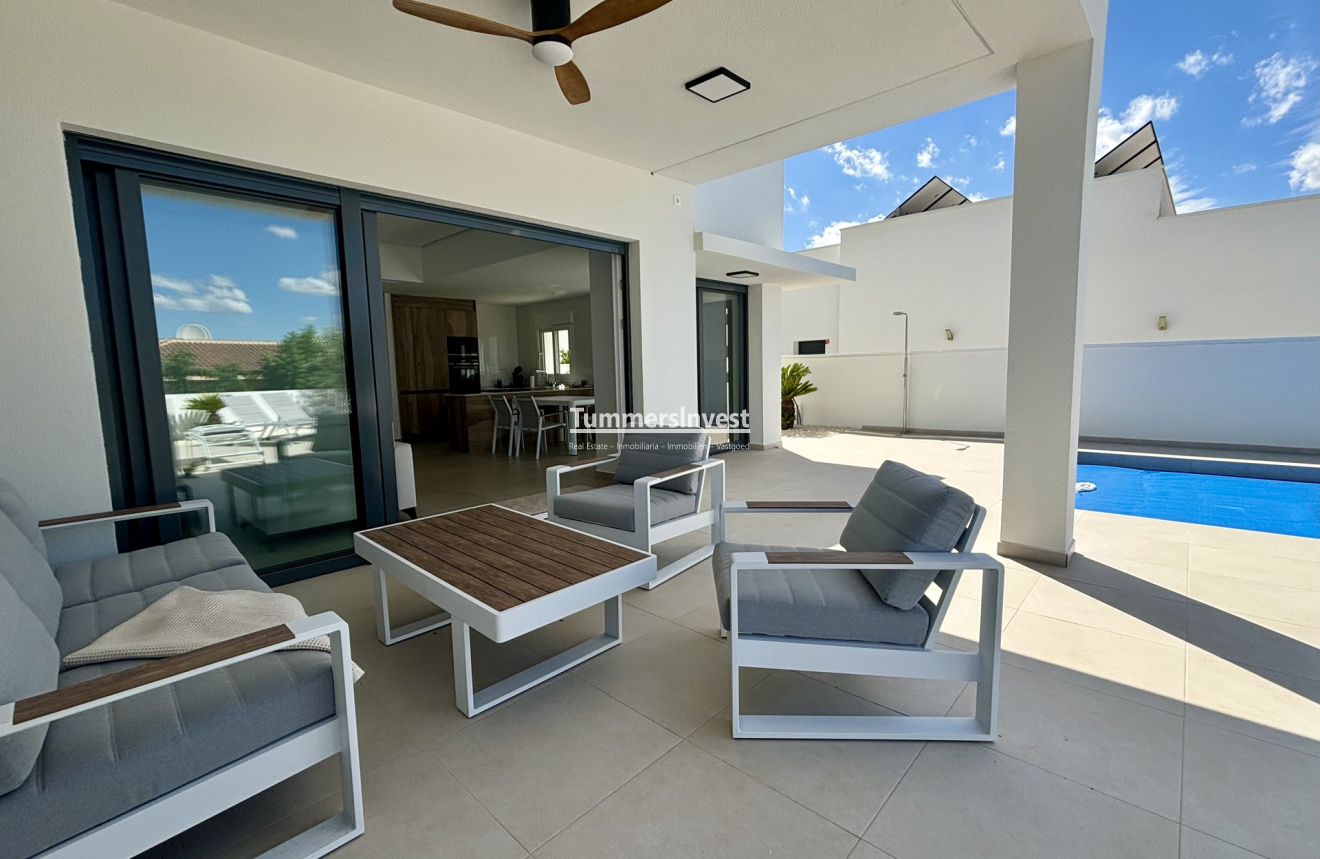 New Build · detached · Benijofar