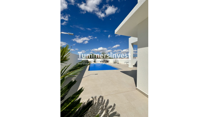 New Build · detached · Benijofar