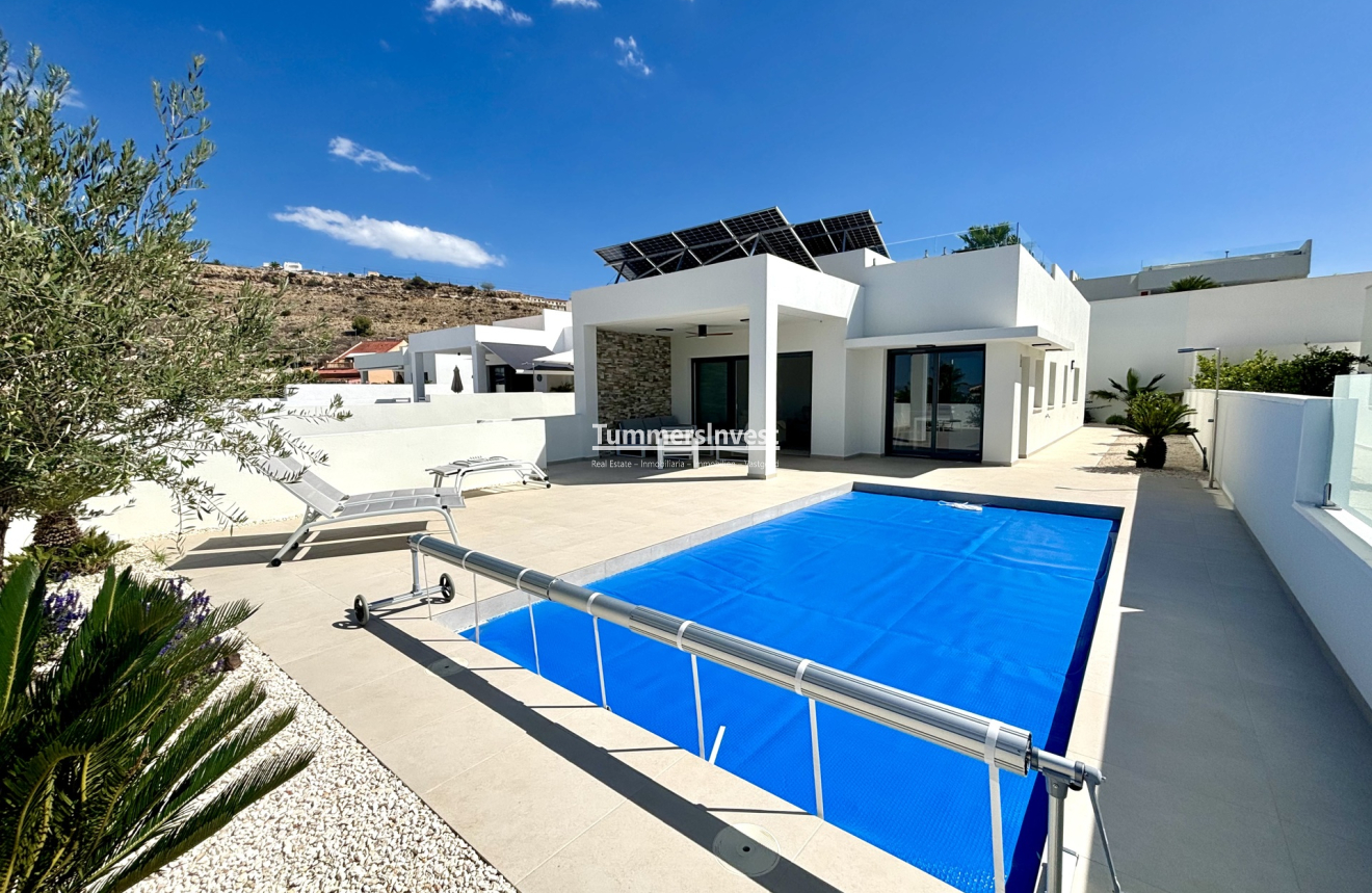 New Build · detached · Benijofar