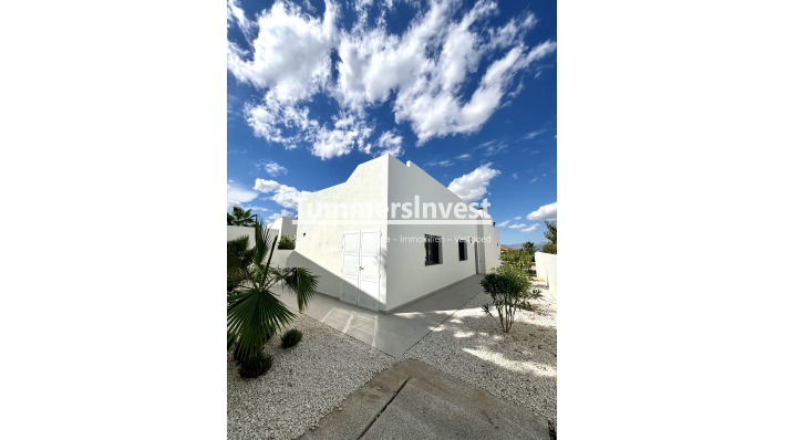 New Build · detached · Benijofar
