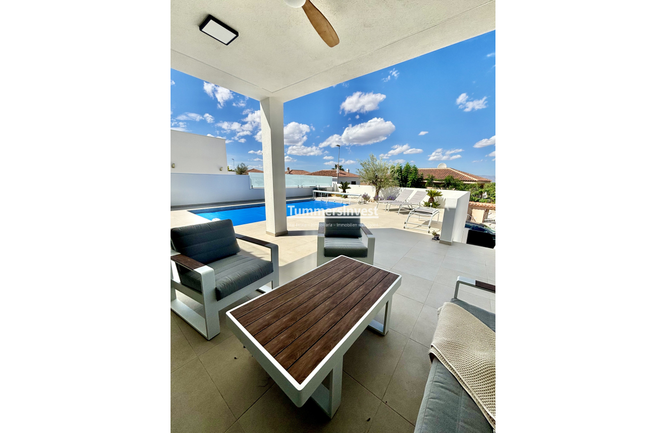 New Build · detached · Benijofar