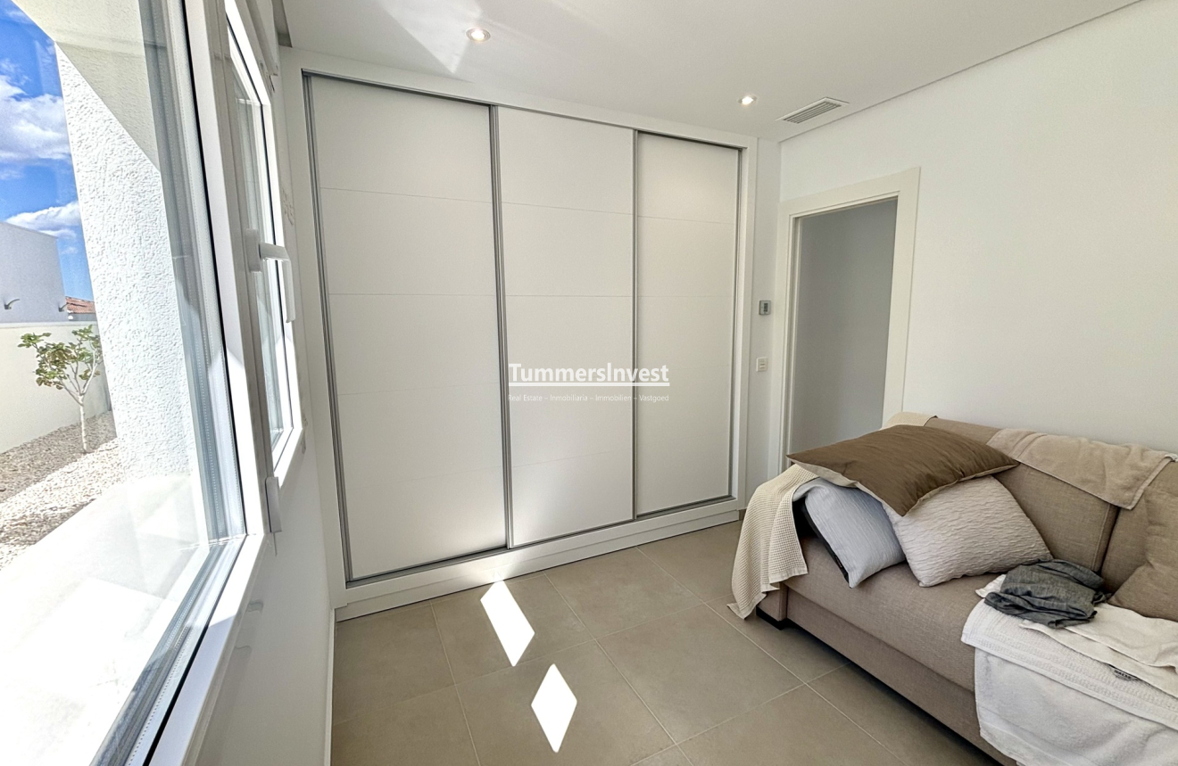 New Build · detached · Benijofar