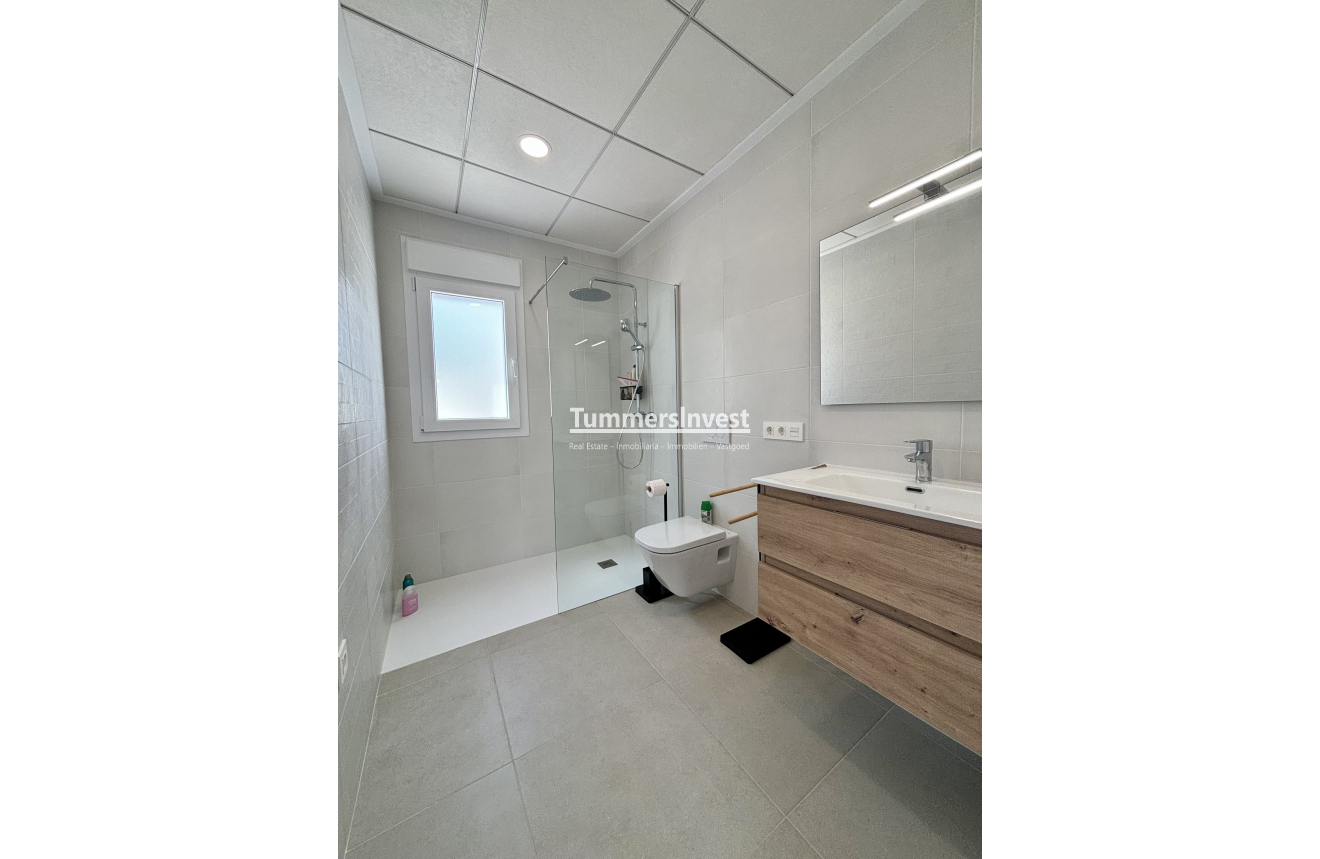 New Build · detached · Benijofar