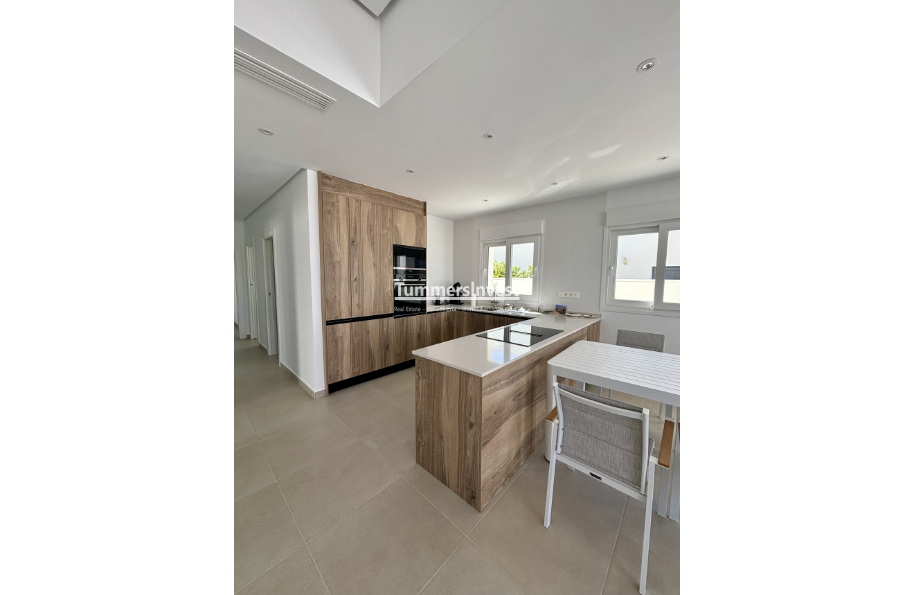New Build · detached · Benijofar