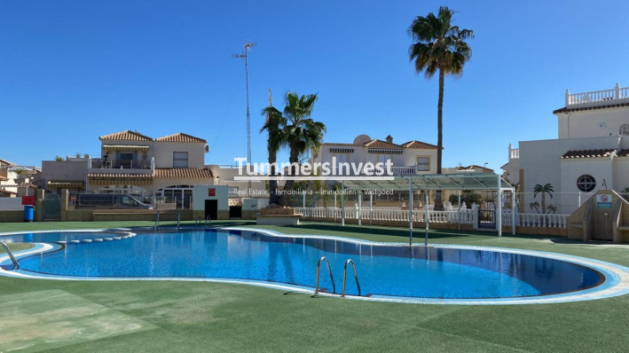 Wiederverkauf · Semi-detached Villa · Playa Flamenca