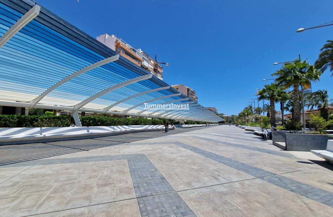 Obra nueva · Apartment · Torrevieja · Playa de los Locos