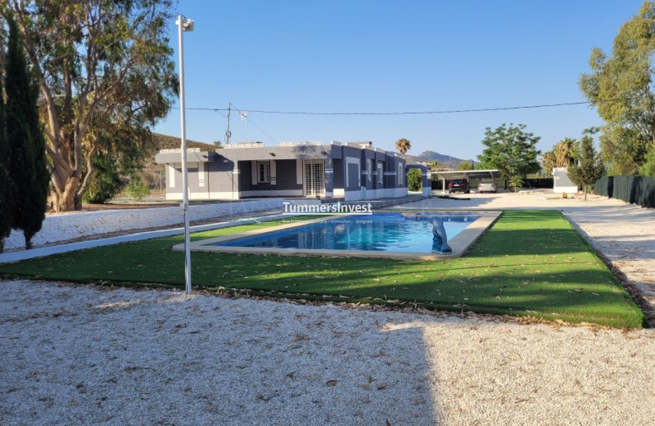 Herverkoop · Rustic House · Hondón de las Nieves / el Fondó de les Neus