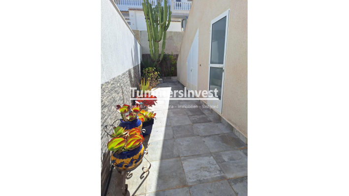 Resale · Detached villa · Blue Lagoon