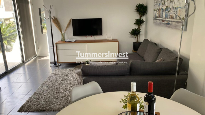 Herverkoop · Semi-detached Villa · Villamartin