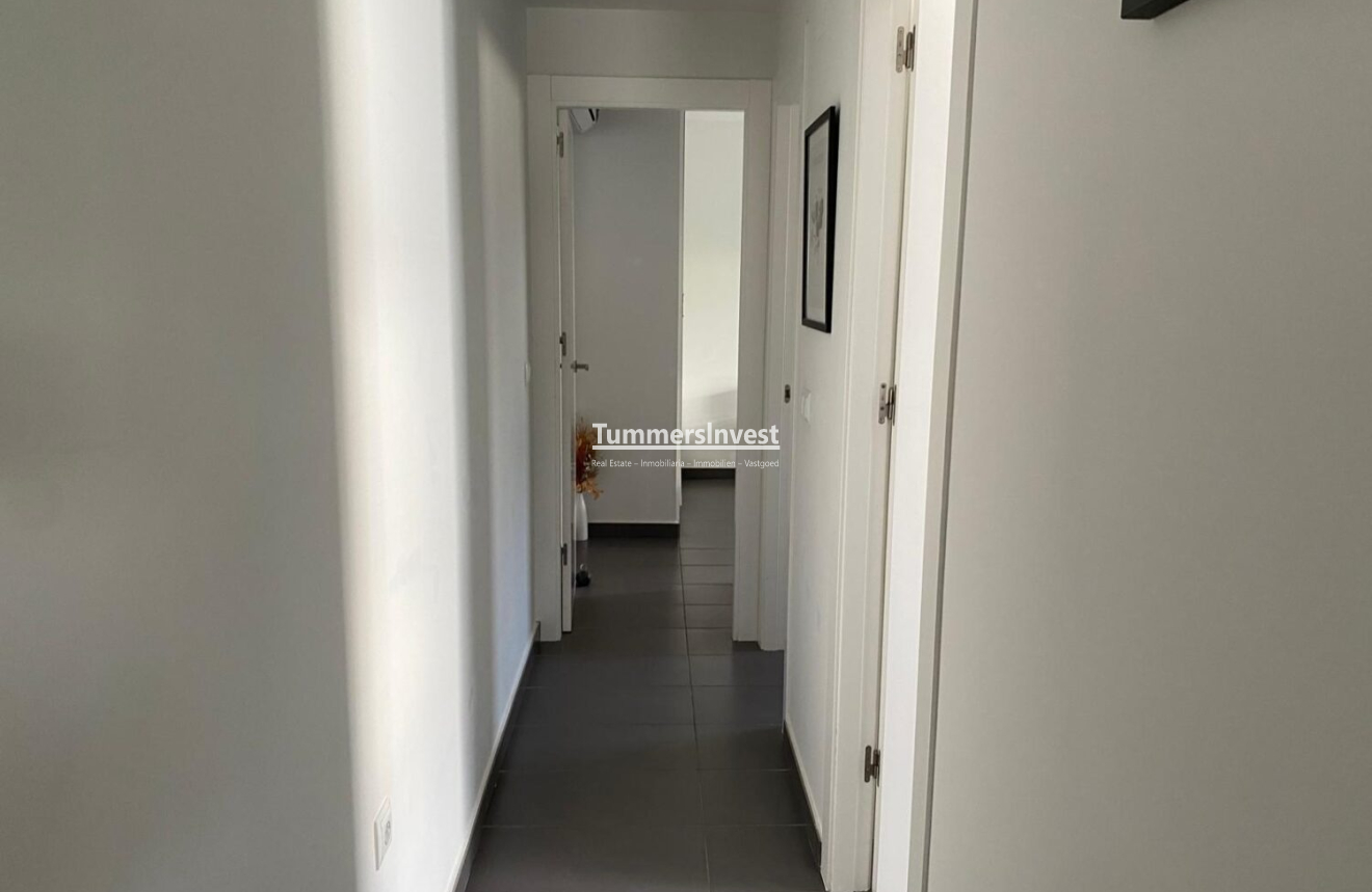 Herverkoop · Semi-detached Villa · Villamartin