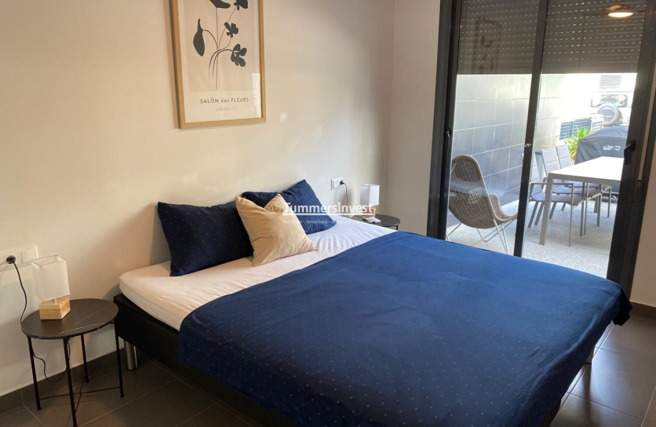 Herverkoop · Semi-detached Villa · Villamartin