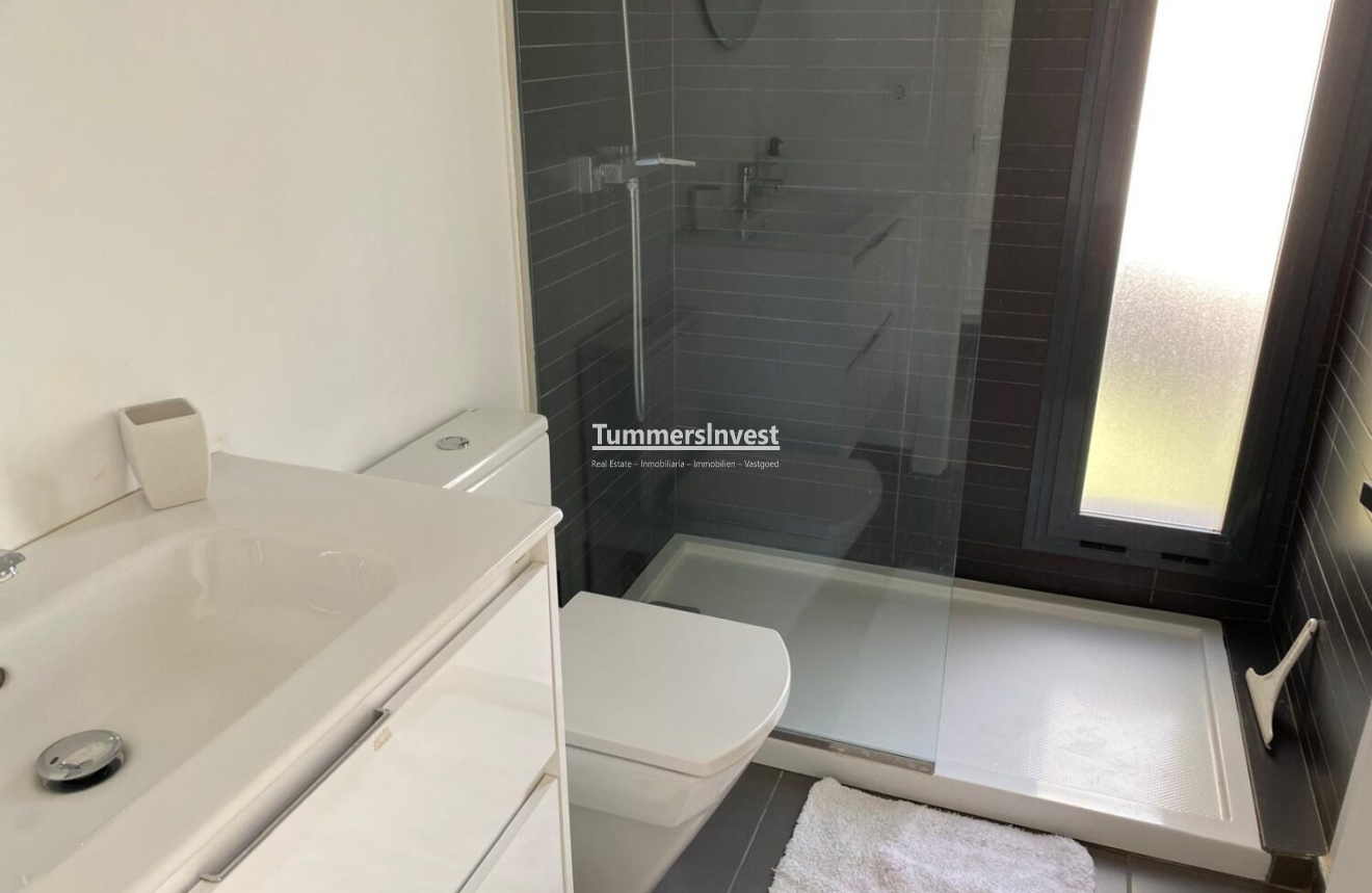 Herverkoop · Semi-detached Villa · Villamartin