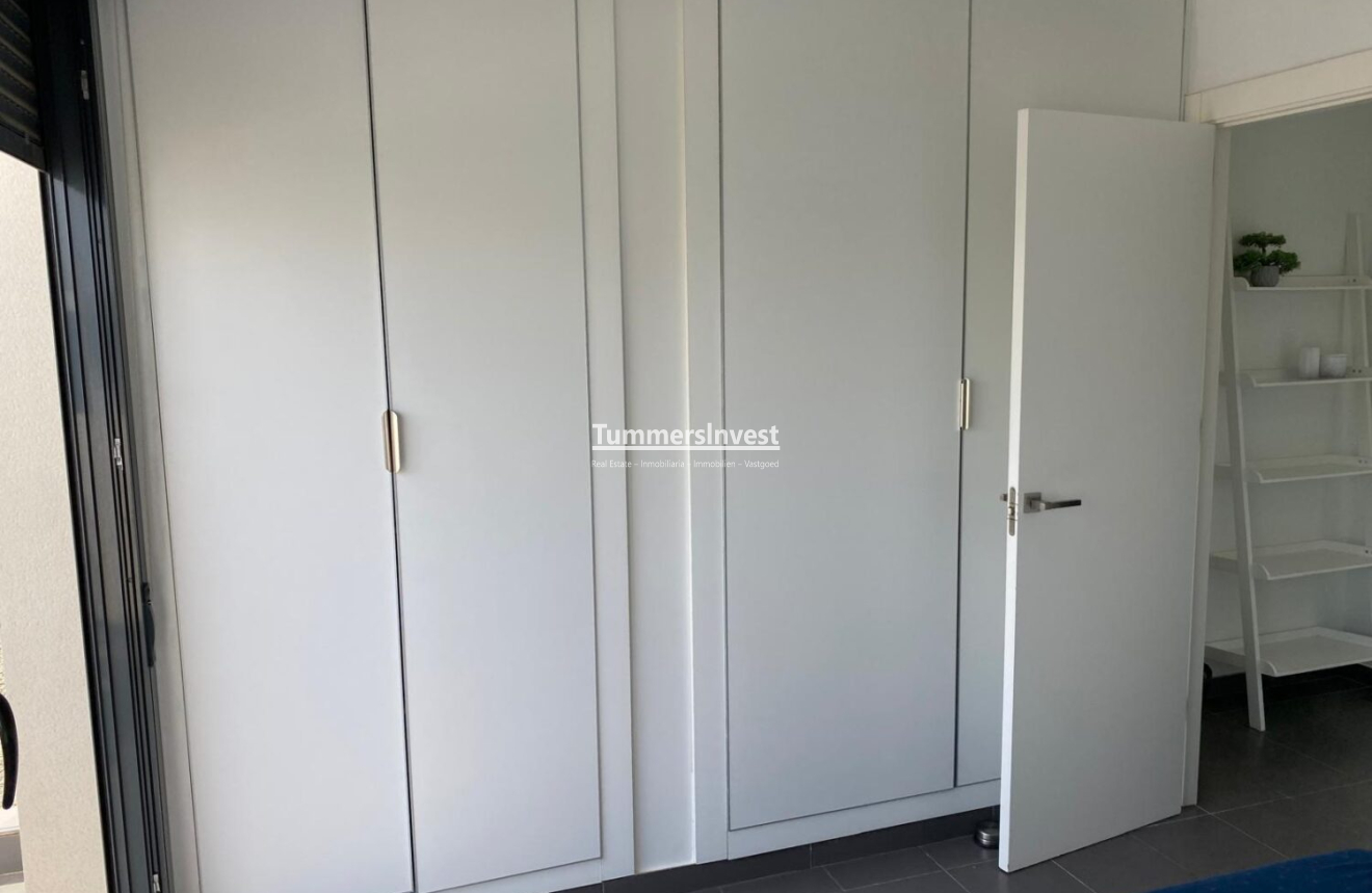Herverkoop · Semi-detached Villa · Villamartin