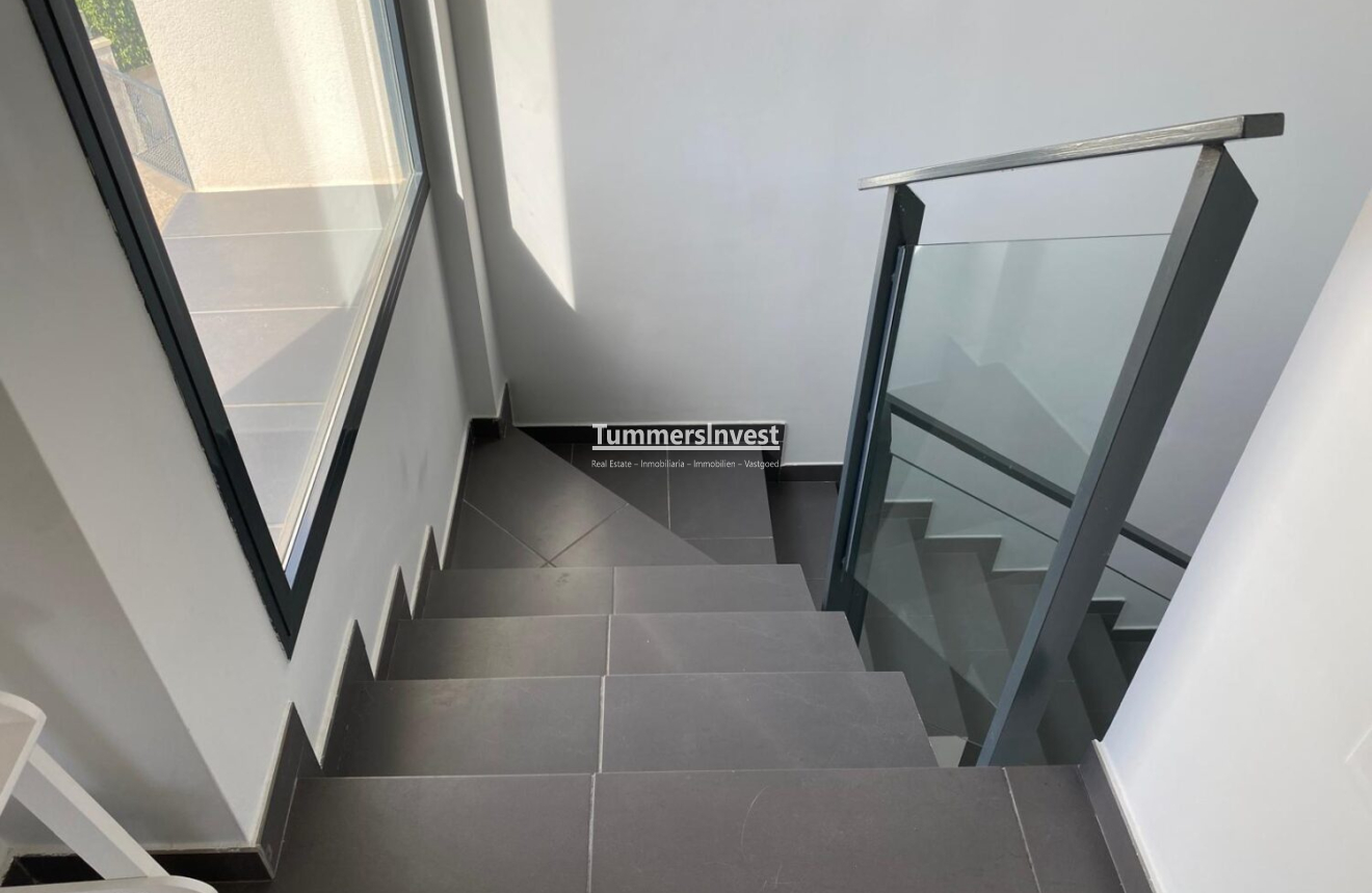 Herverkoop · Semi-detached Villa · Villamartin