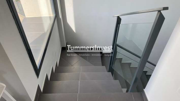 Herverkoop · Semi-detached Villa · Villamartin