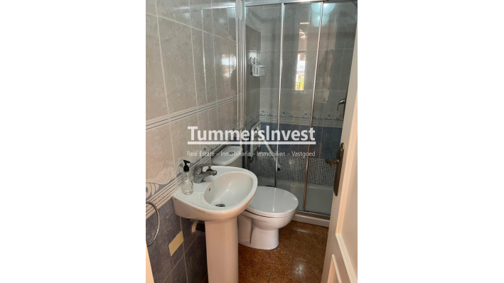 Reventa · Quad House · Los Altos