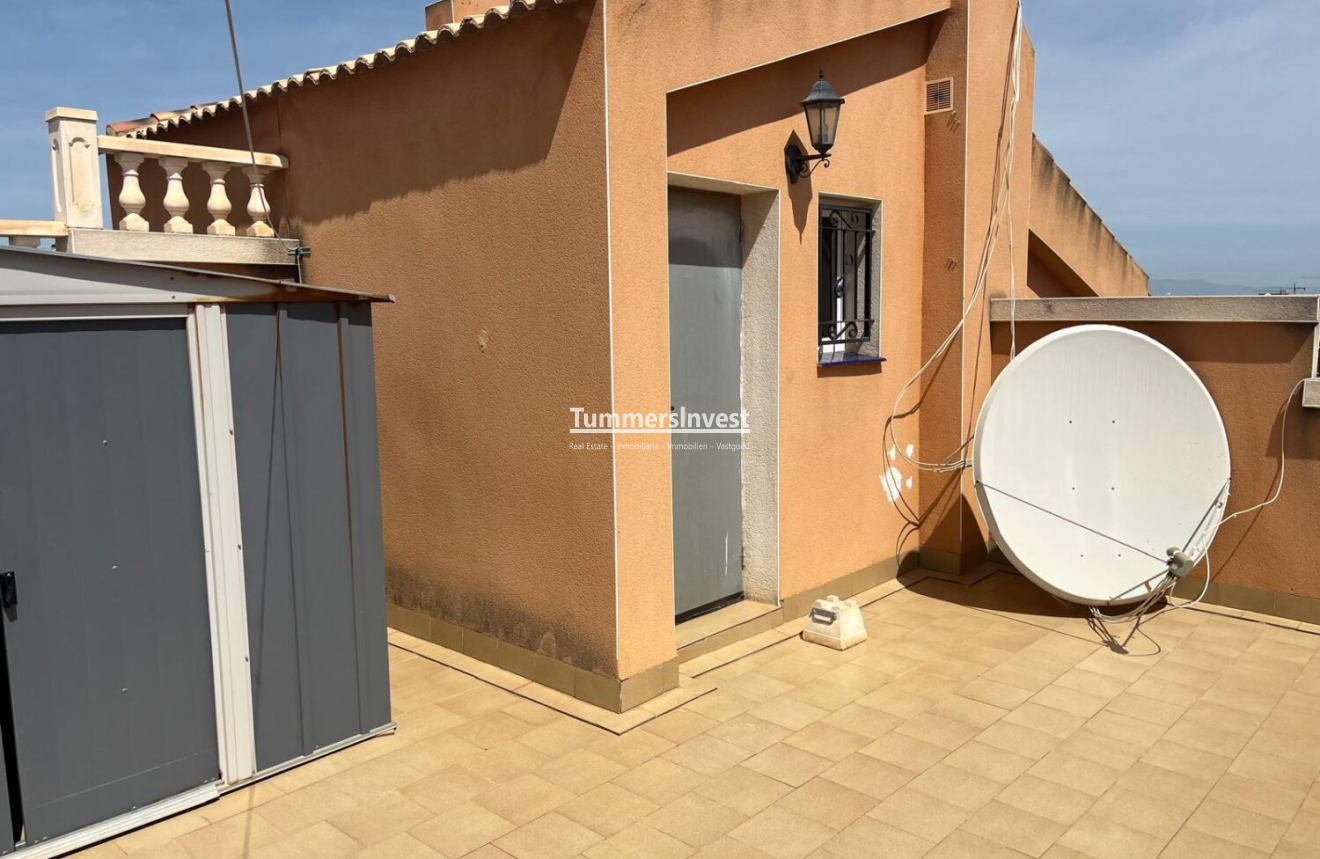 Reventa · Quad House · Los Altos