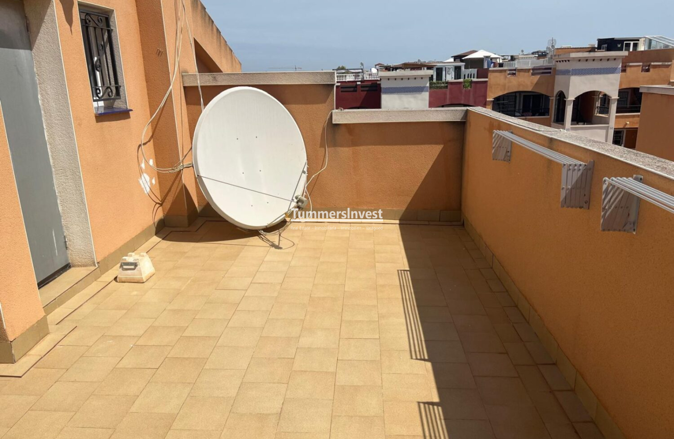 Reventa · Quad House · Los Altos