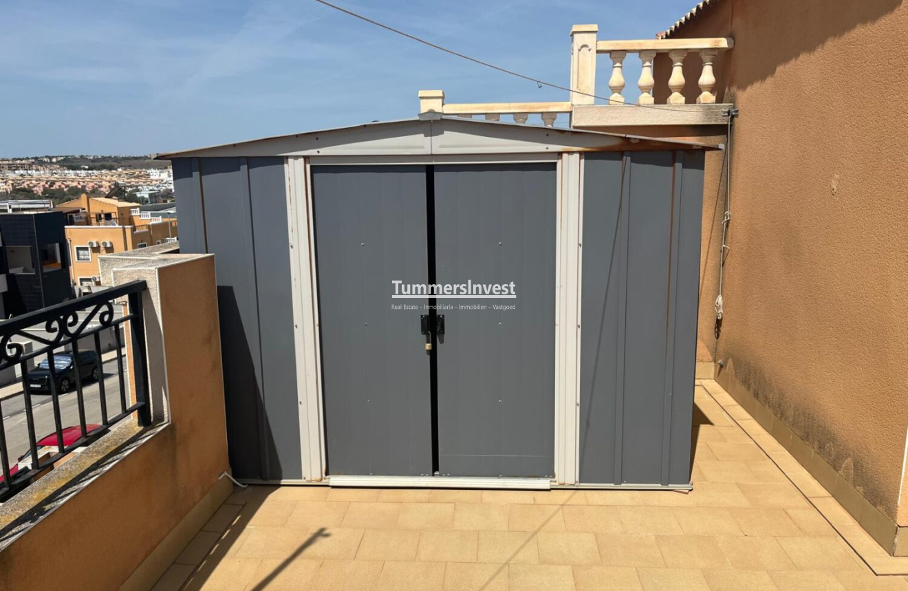 Reventa · Quad House · Los Altos