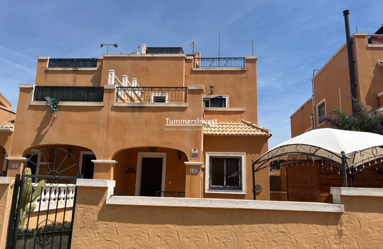 Reventa · Quad House · Los Altos