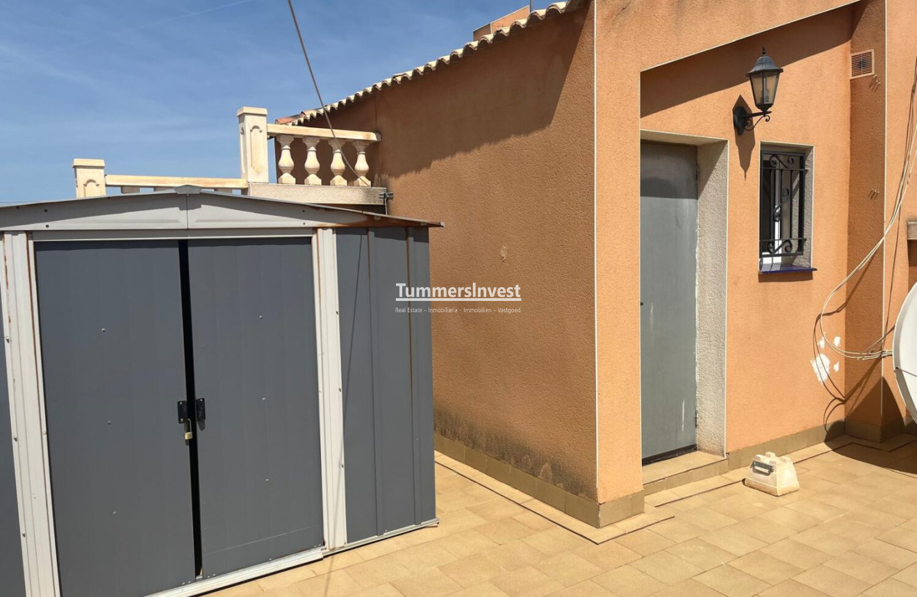 Reventa · Quad House · Los Altos