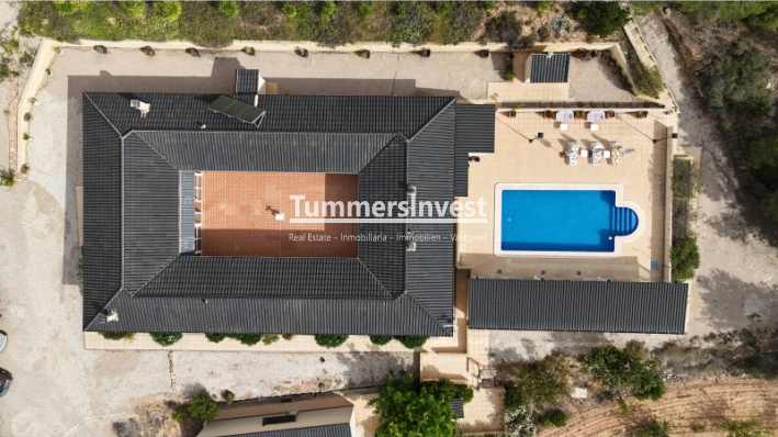 Reventa · Villa · Hondón de las Nieves / el Fondó de les Neus