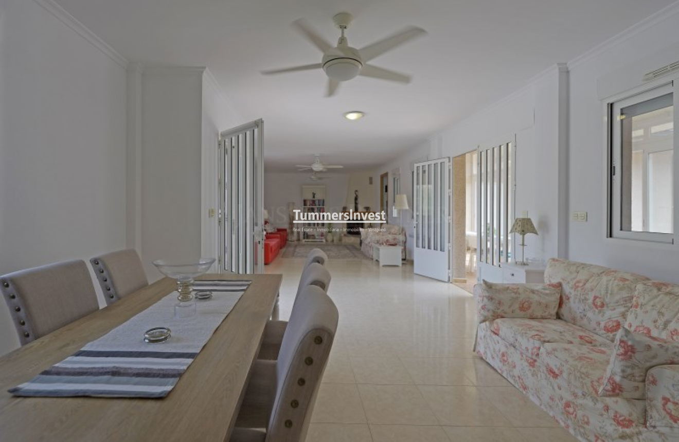 Reventa · Villa · Hondón de las Nieves / el Fondó de les Neus