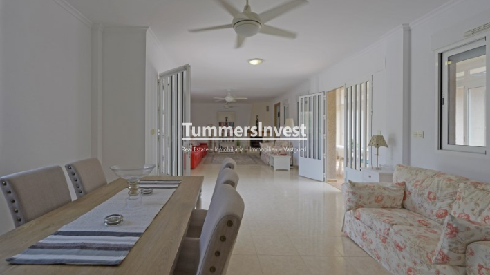 Reventa · Villa · Hondón de las Nieves / el Fondó de les Neus