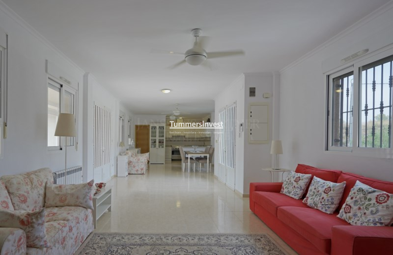 Reventa · Villa · Hondón de las Nieves / el Fondó de les Neus