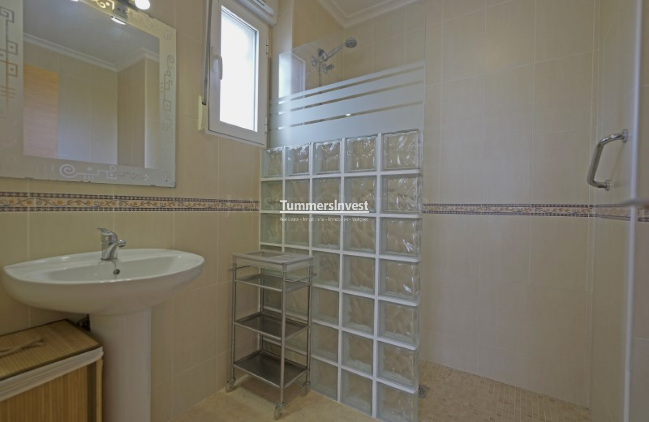 Reventa · Villa · Hondón de las Nieves / el Fondó de les Neus