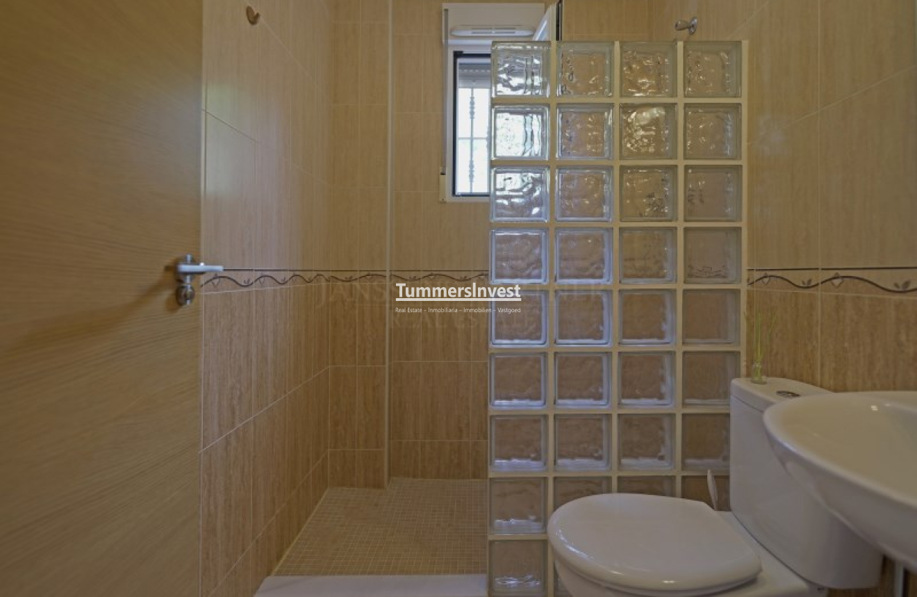 Reventa · Villa · Hondón de las Nieves / el Fondó de les Neus