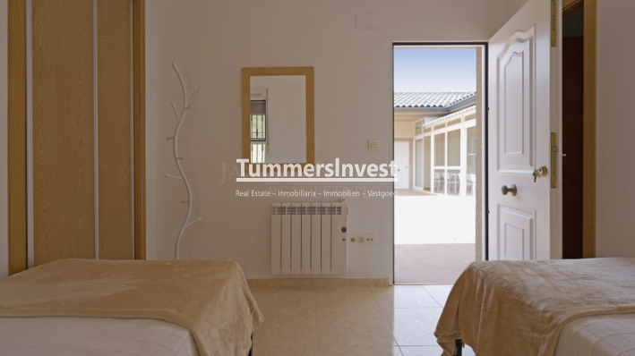 Reventa · Villa · Hondón de las Nieves / el Fondó de les Neus