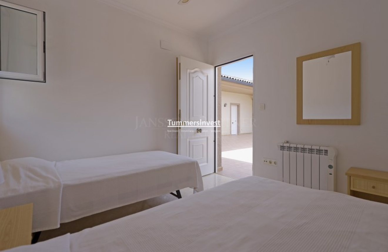 Reventa · Villa · Hondón de las Nieves / el Fondó de les Neus