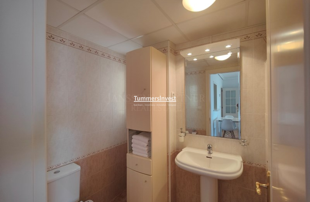 Herverkoop · Apartment · Altea · Mascarat