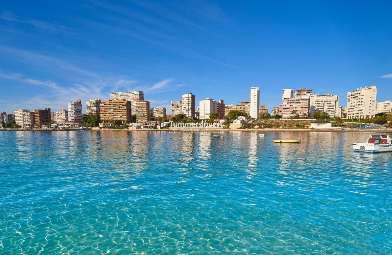 Obra nueva · Villa · Els Poblets · Partida Barranquets