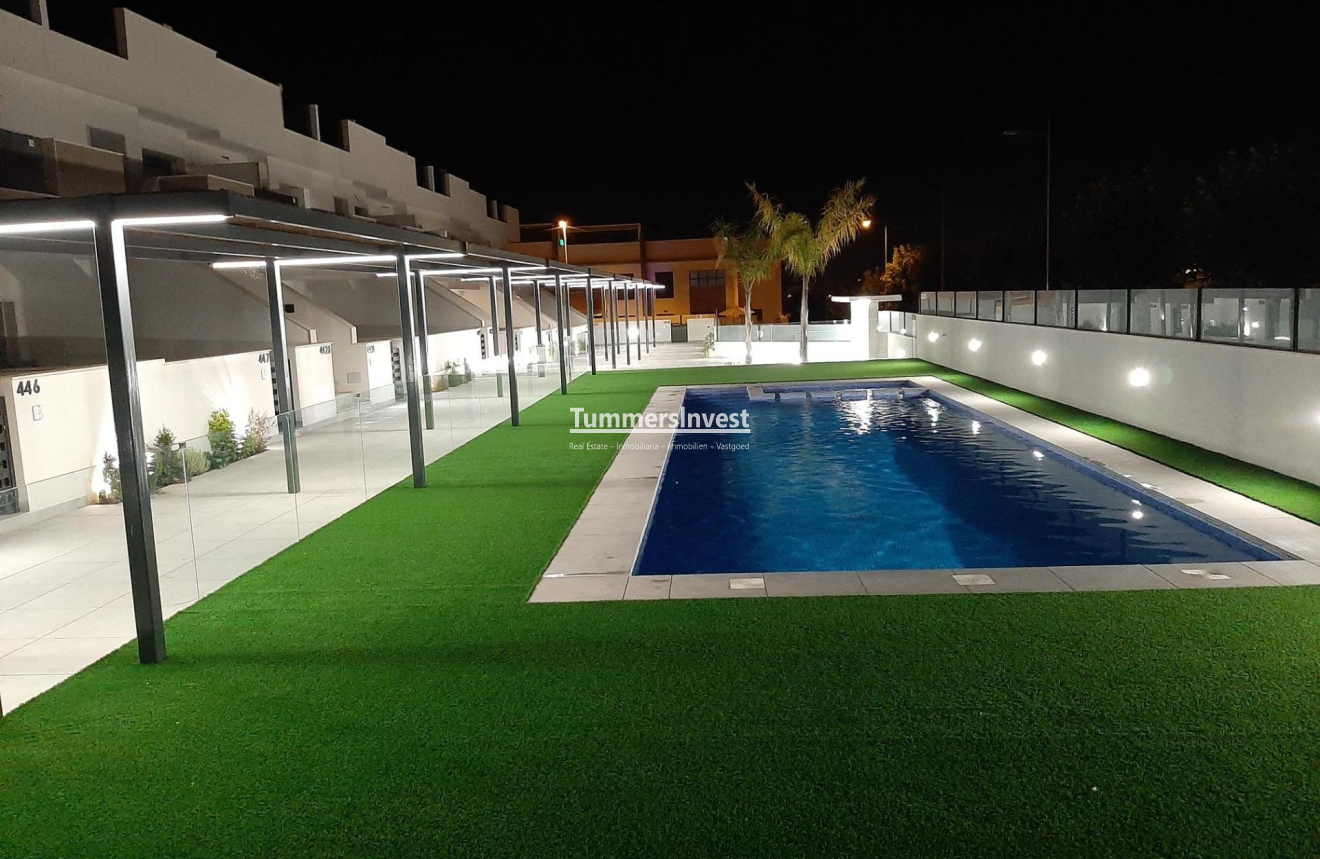 Neue Gebäude · Town House · Pilar de la Horadada