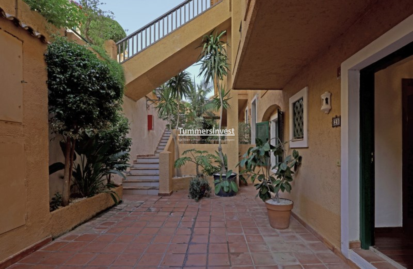 Herverkoop · Apartment · Altea · Mascarat