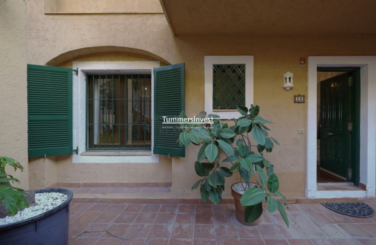 Herverkoop · Apartment · Altea · Mascarat