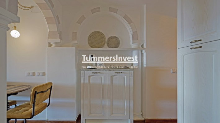 Herverkoop · Apartment · Altea · Mascarat