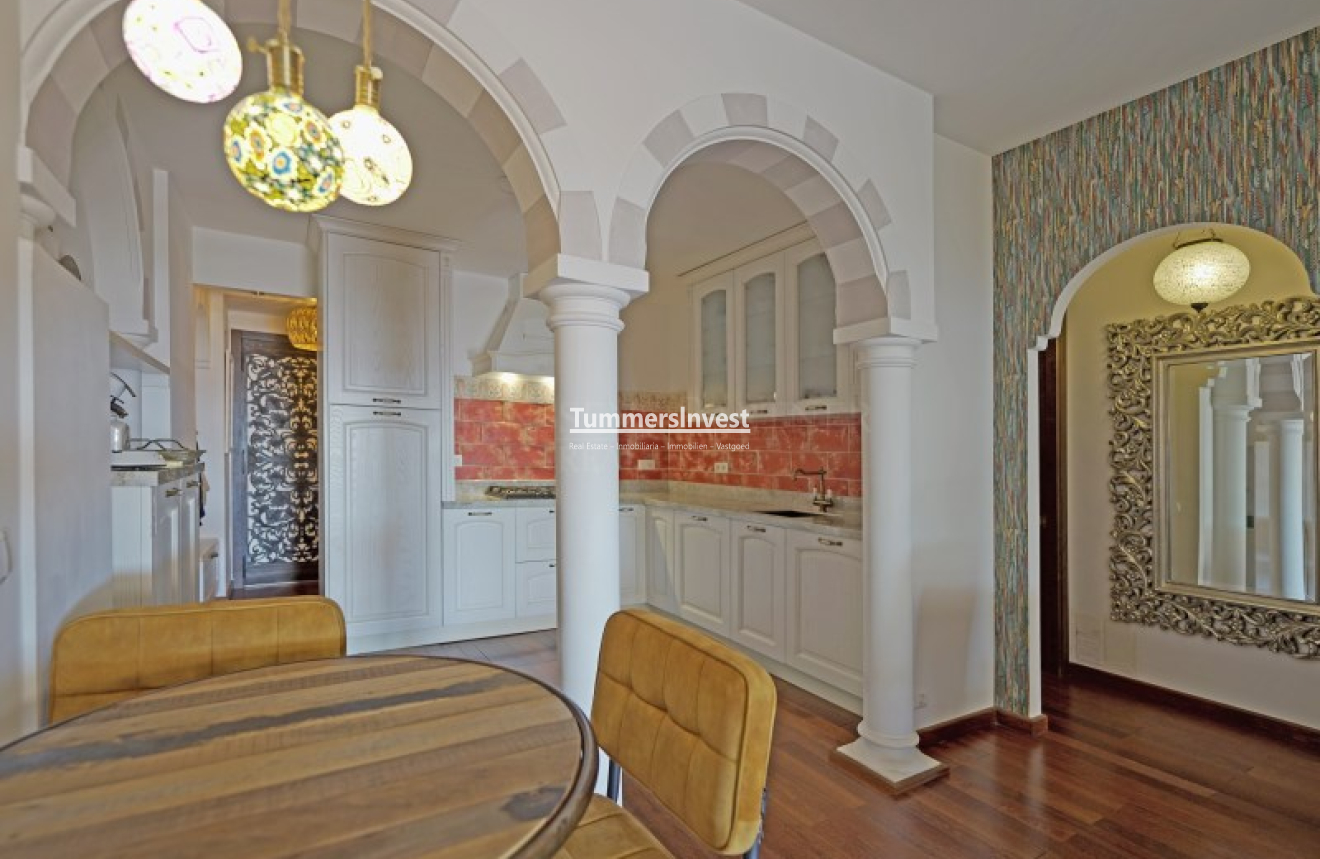 Herverkoop · Apartment · Altea · Mascarat