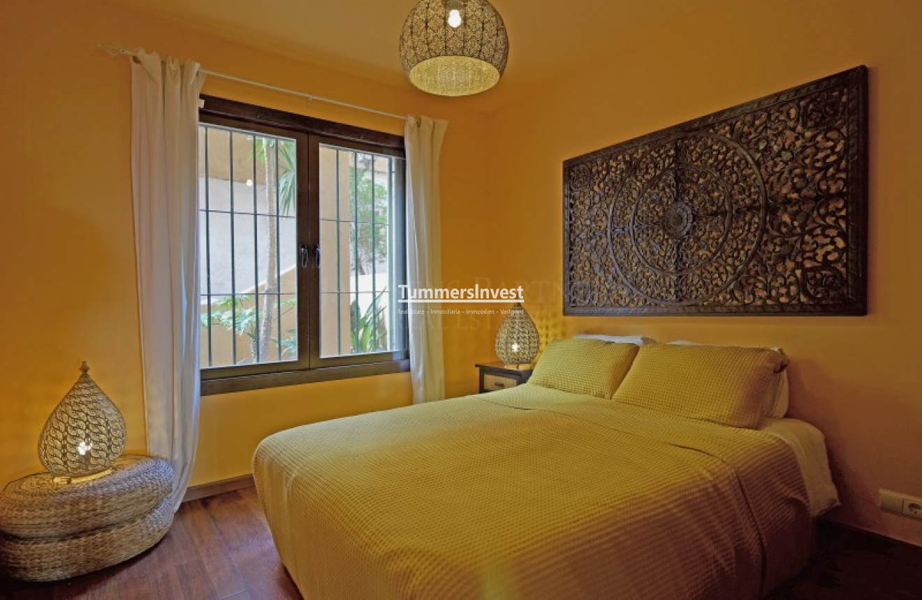 Herverkoop · Apartment · Altea · Mascarat